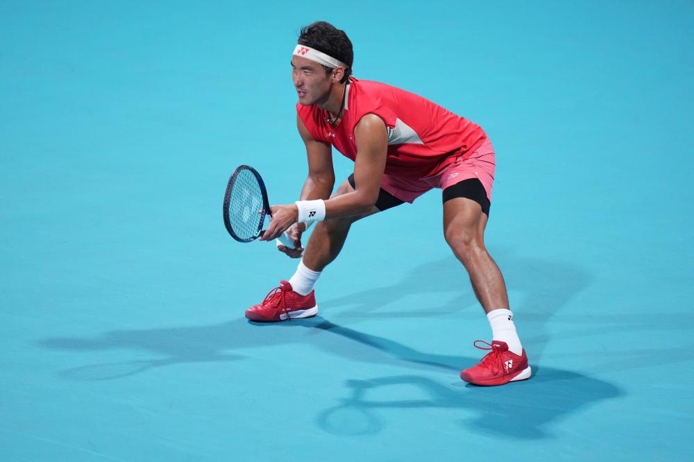 绝杀未果！2分惜败澳大利亚！中国男篮屈居亚军，裁判疯狂抢戏.